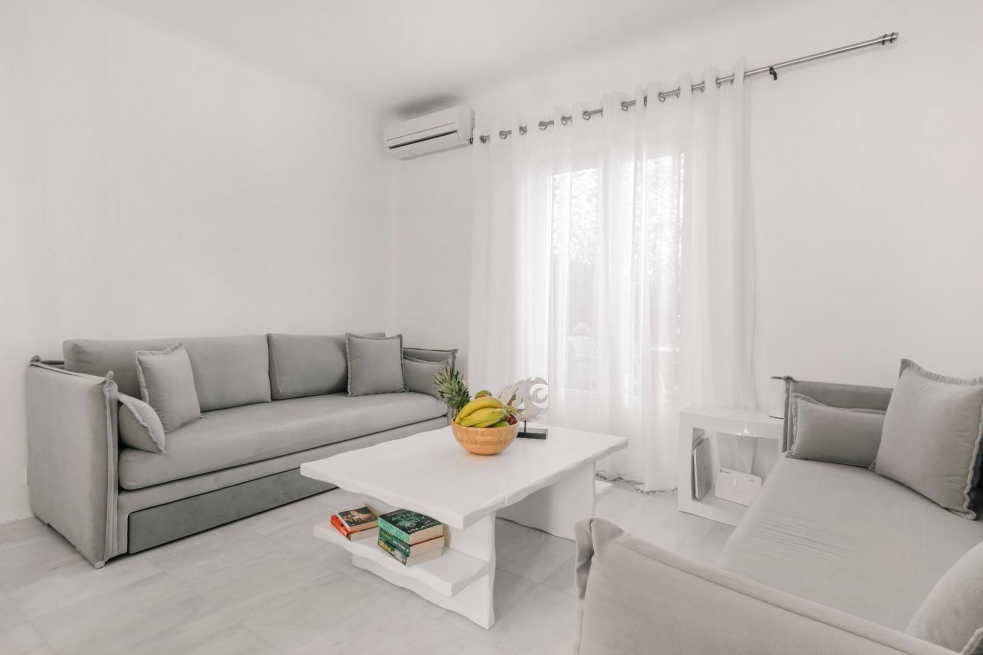 Private Town Apartments By Mykonos Eight Mykonos Town Екстериор снимка