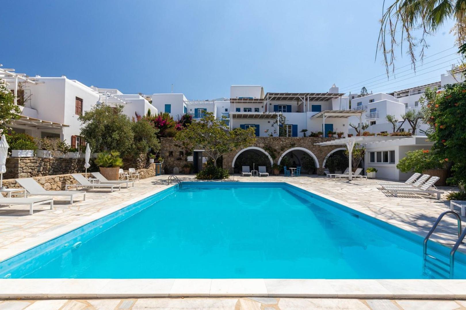 Private Town Apartments By Mykonos Eight Mykonos Town Екстериор снимка